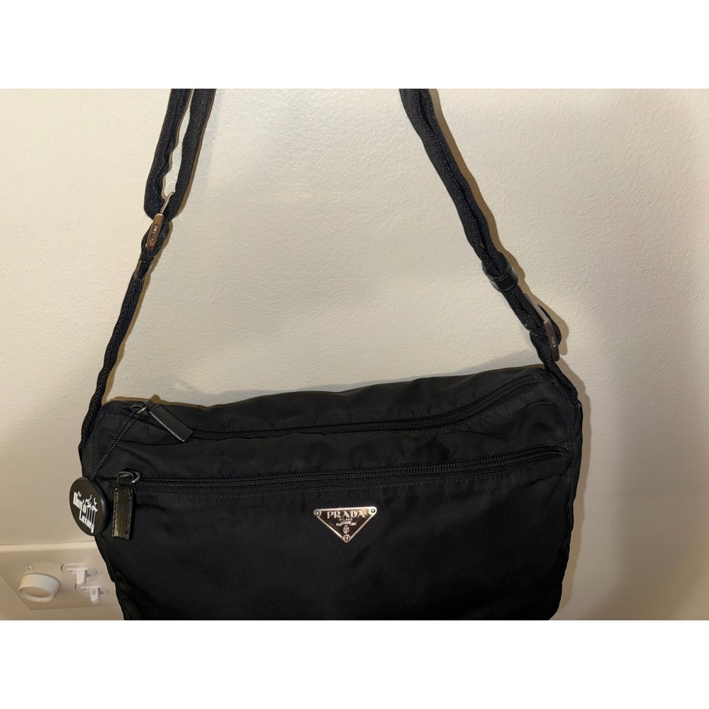 Prada Nylon Vela Messenger Bag Black Original COA Crossbody - Picture 4 of 15